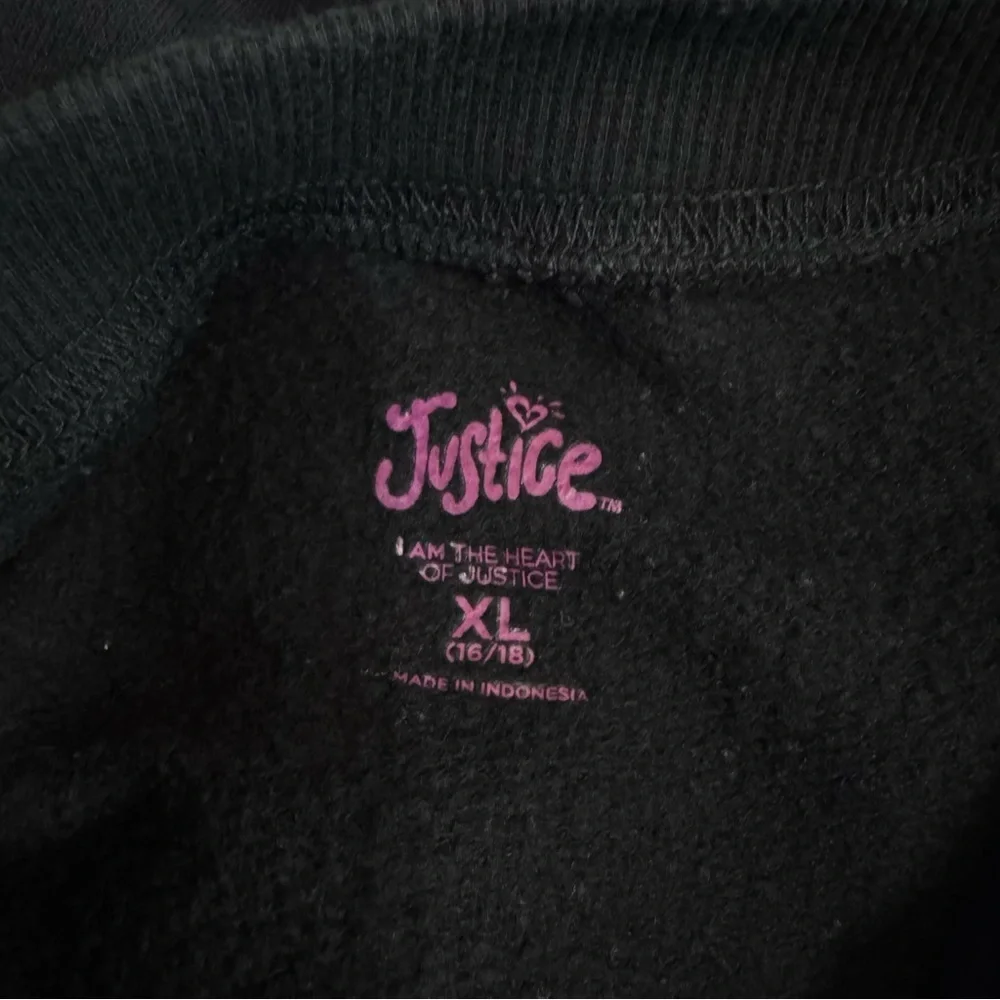 Justice Girls Glitter Gel Logo Black Oversized Raw Hem Boxy Cropped Sweatshirt